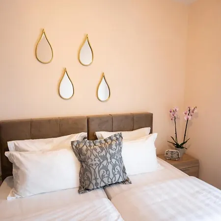 Meteora 360 By Meteora Residencies *